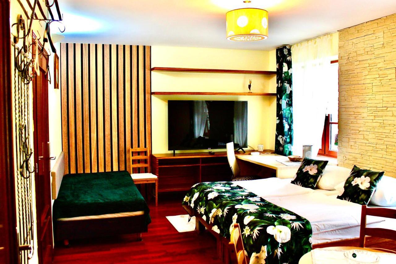 Apartment Casanna Łomianki